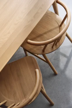 Silla de comedor VIOR, Roble lacado