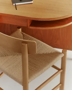 Silla J39, Barnizado Vintage -trenzado natural