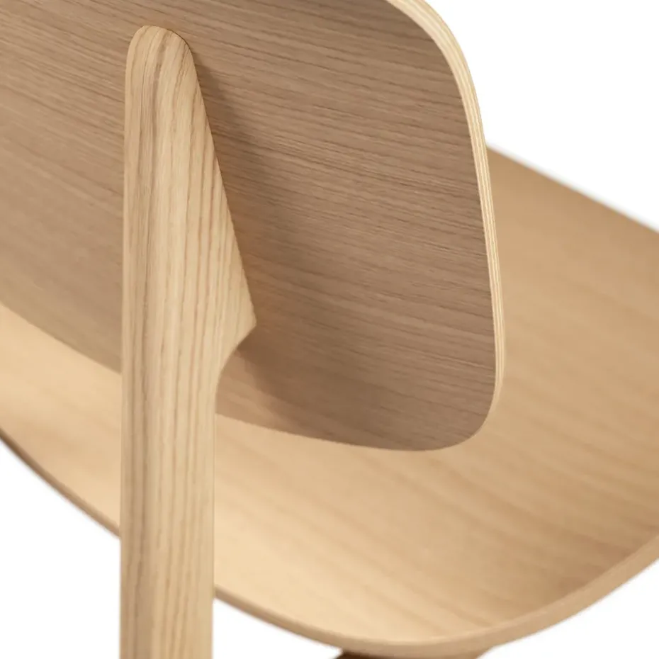 Silla NY11, Roble