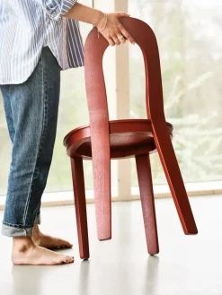 Silla Olivia, Red