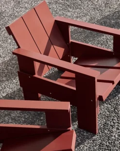 Sillón lounge Crate de pino lacado, Rojo hierro