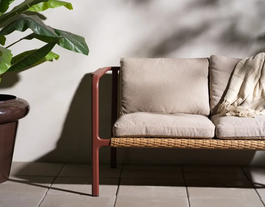 Sofá Motty, Zin red-teddy beige, 2 plazas