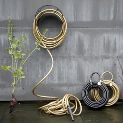 Soporte de manguera Classic Garden Glory, Black swan