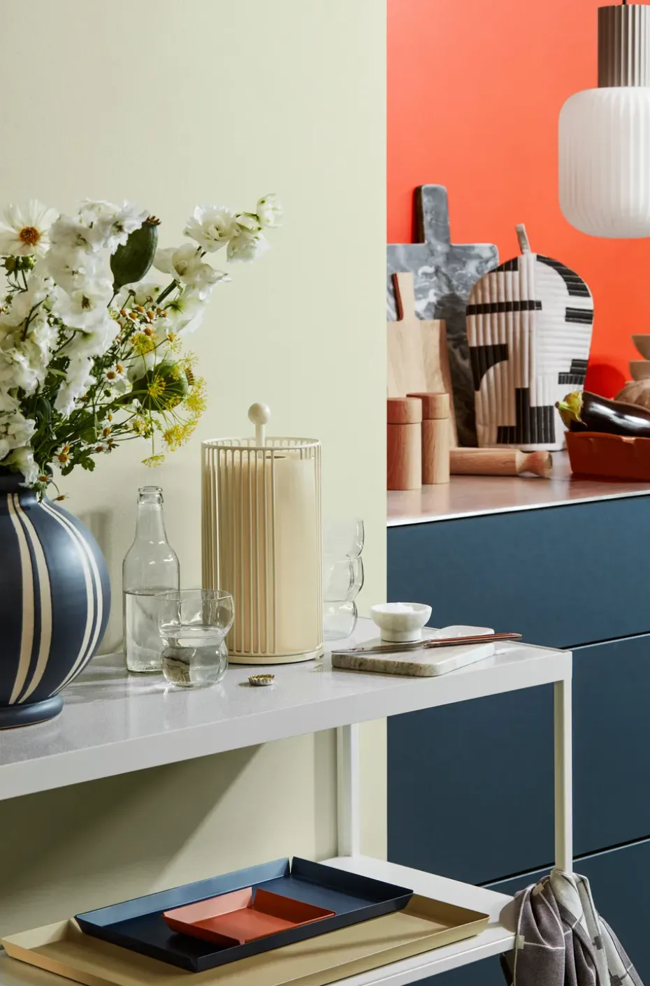 Soporte de papel de cocina Edda 28 cm, Light warm grey