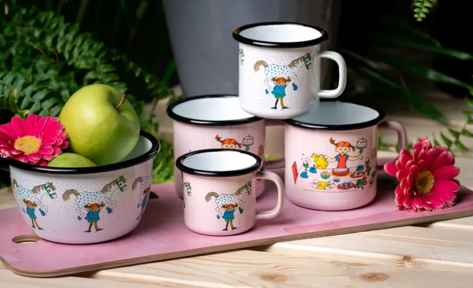 Taza esmaltada Pippi and the horse 2,5 dl, White