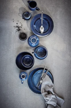 Taza y plato Amera, Azul