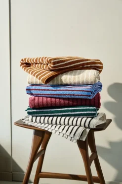 Toalla de baño Drift 70x140 cm, Verde-morado