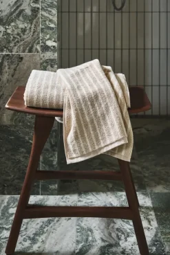 Toalla de baño Drift 70x140 cm, Beige-blanco