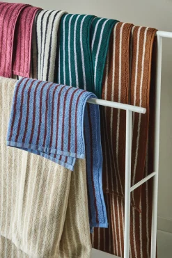 Toalla de baño Drift 70x140 cm, Rosa-rojo