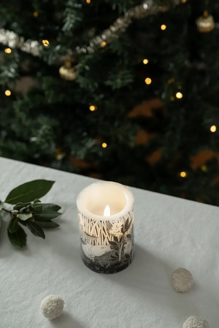 Vela gruesa LED Moomin 10 cm, The pond