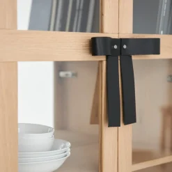 Vitrina The Bow, Roble aceitado blanco