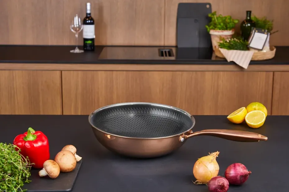 Wok con recubrimiento hybrid coating Hâws Santo Ø28 cm, Oro rosado